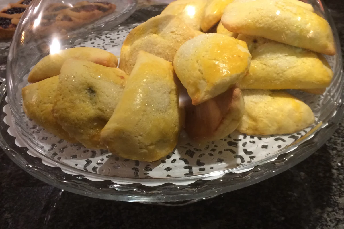 Raviole bolognesi in pasticceria